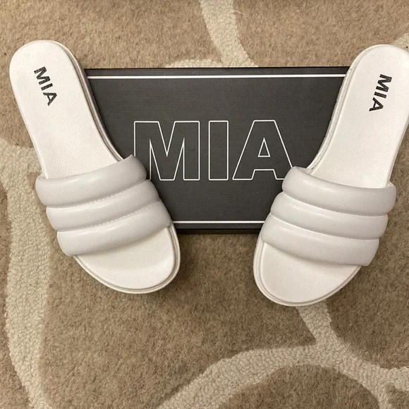 Mia Mishel Size 7 Slide On Shoes - Picture 6 of 6